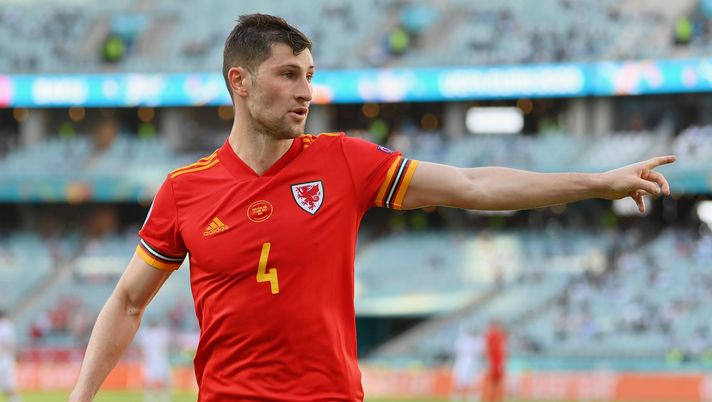 BAKU, AZERBAIJAN - JUNE 12: Ben Davies of Wales reacts during the UEFA Euro 2020 Championship Group A match between Wales and Switzerland at the Baku Olympic Stadium on June 12, 2021 in Baku, Azerbaijan. (Photo by Dan Mullan/Getty Images) BAKU, AZERBAIJAN - JUNE 12: Ben Davies of Wales reacts during the UEFA Euro 2020 Championship Group A match between Wales and Switzerland at the Baku Olympic Stadium on June 12, 2021 in Baku, Azerbaijan. (Photo by Dan Mullan/Getty Images)