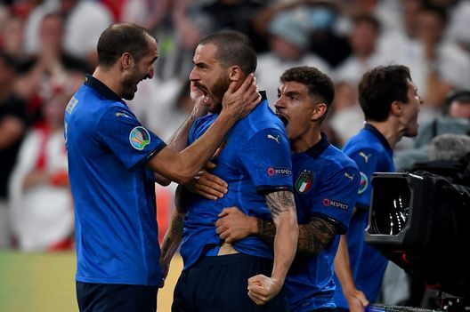 Chiellini e Bonucci Chiellini e Bonucci