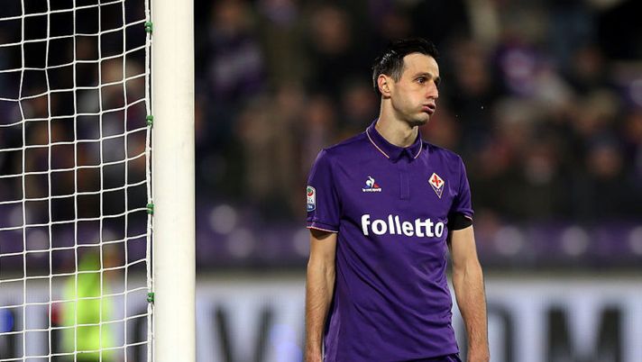 FLORENCE, ITALY - DECEMBER 04: Nikola Kalinic of ACF Fiorentina shows his dejection during the Serie A match between ACF Fiorentina and US Citta di Palermo at Stadio Artemio Franchi on December 4, 2016 in Florence, Italy. (Photo by Gabriele Maltinti/Getty Images) Caso Kalinic, La Gazzetta: “Ancora 48 ore di attesa, poi multe a raffica” - immagine 1