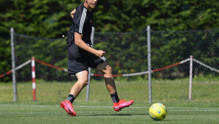 VINOVO, ITALY - JUNE 24: Pietro Beruatto during a Juventus U23 Training Session at Juventus Center Vinovo on June 24, 2020 in Vinovo, Italy. (Photo by Filippo Alfero - Juventus FC/Juventus FC via Getty Images) Bazzani: “Prenderei un esterno offensivo. Beruatto terzino? Bel profilo”- immagine 1