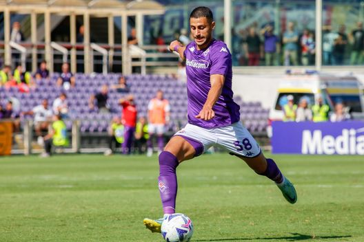 GERMOGLI PH: 18 SETTEMBRE 2022 FIRENZE STADIO ARTEMIO FRANCHI SERIE A FIORENTINA VS VERONA NELLA FOTO MANDRAGORA Mandragora al 90′: “Uniti nelle vittorie e nelle sconfitte. Siamo felici”- immagine 2