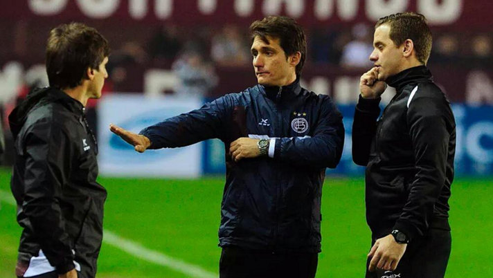 Guillermo è l'allenatore "titolare", Gustavo il "vice". Ma quando preparano le partite non vi sono gerarchie Guillermo è l'allenatore "titolare", Gustavo il "vice". Ma quando preparano le partite non vi sono gerarchie