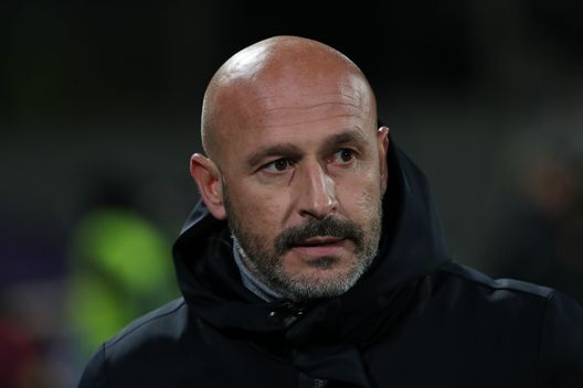 GERMOGLI PH: 15 DICEMBRE 2021 FIRENZE STADIO ARTEMIO FRANCHI PARTITA COPPA ITALIA 2021 2022 FIORENTINA VS BENEVENTO VINCENZO ITALIANO © FOTOCRONACHE GERMOGLI GERMOGLI PH: 15 DICEMBRE 2021 FIRENZE STADIO ARTEMIO FRANCHI PARTITA COPPA ITALIA 2021 2022 FIORENTINA VS BENEVENTO VINCENZO ITALIANO © FOTOCRONACHE GERMOGLI