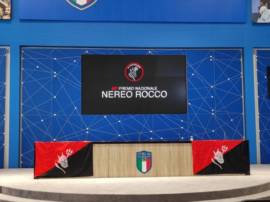 FOTO VN – Tutto pronto per la cerimonia del premio Nereo Rocco FOTO VN – Tutto pronto per la cerimonia del premio Nereo Rocco - immagine 1