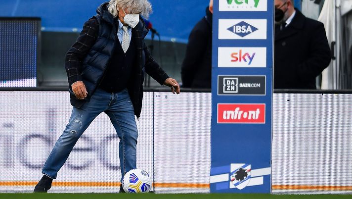 GENOA, ITALY - MAY 2: Massimo Ferrero chairman of Sampdoria kicks a ball before the Serie A match between UC Sampdoria and AS Roma at Stadio Luigi Ferraris on May 2, 2021 in Genoa, Italy. (Photo by Getty Images) GENOA, ITALY - MAY 2: Massimo Ferrero chairman of Sampdoria kicks a ball before the Serie A match between UC Sampdoria and AS Roma at Stadio Luigi Ferraris on May 2, 2021 in Genoa, Italy. (Photo by Getty Images)