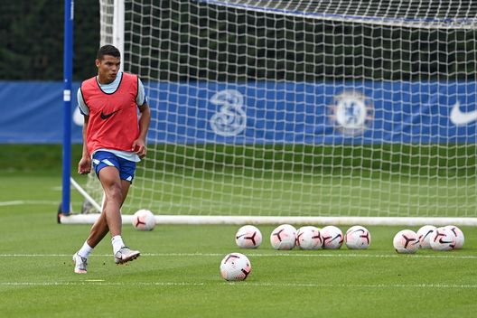 Thiago Silva (twitter Thiago Silva) Thiago Silva (twitter Thiago Silva)