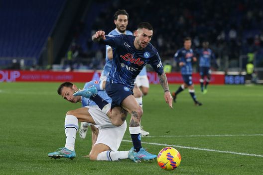 Lazio-Napoli 1-2, Insigne e Fabian portano gli azzurri in vetta dopo un pazzo finale- immagine 3