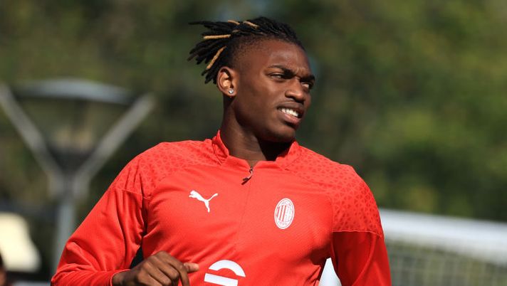 Milan, Leao non ancora recuperato per l’Atalanta: le novità di oggi dal campo - immagine 1