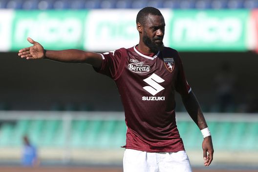 VERONA, ITALY - SEPTEMBER 30: Nicolas Nkoulou of Torino FC gestures during the Serie A match between Chievo Verona and Torino FC at Stadio Marc'Antonio Bentegodi on September 30, 2018 in Verona, Italy. (Photo by Marco Luzzani/Getty Images) VERONA, ITALY - SEPTEMBER 30: Nicolas Nkoulou of Torino FC gestures during the Serie A match between Chievo Verona and Torino FC at Stadio Marc'Antonio Bentegodi on September 30, 2018 in Verona, Italy. (Photo by Marco Luzzani/Getty Images)