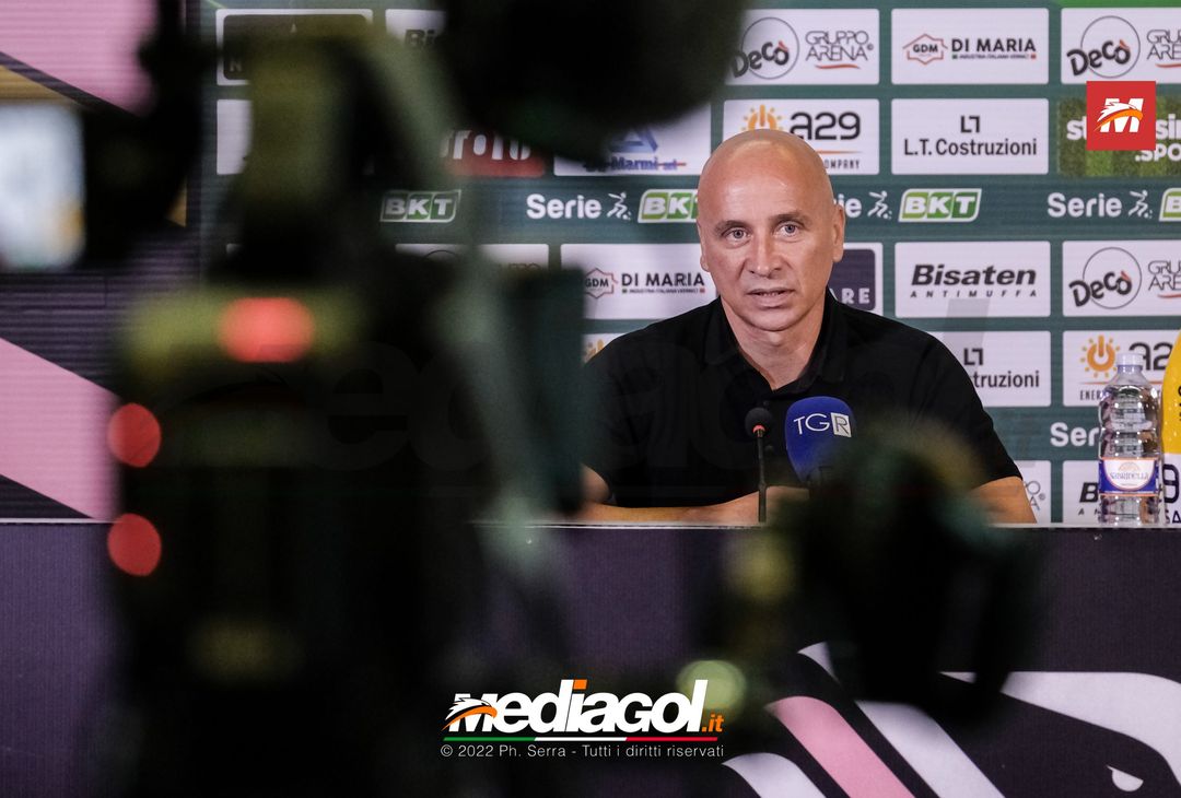 FOTO PALERMO, verso la Reggina: mister Corini in conferenza stampa (Gallery) - immagine 6