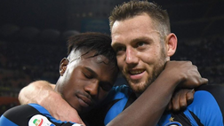 De Vrij scherza dopo la Champions con l’Inter: “E voi quanto siete invecchiati ieri?”