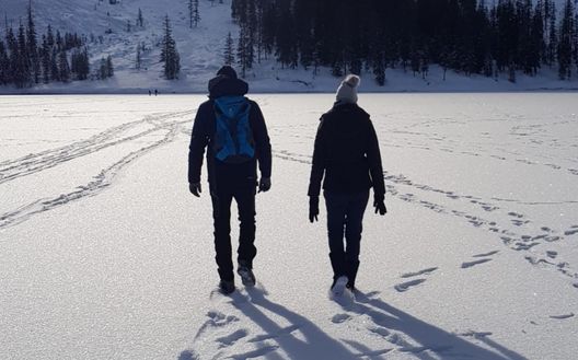 Vinicio Verza e signora: Natale, silenzi, sole, cielo azzurro, l'incanto dell'Alto Adige Vinicio Verza e signora: Natale, silenzi, sole, cielo azzurro, l'incanto dell'Alto Adige