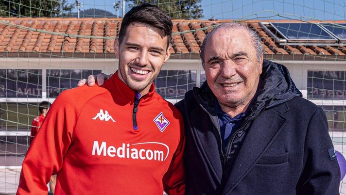 FOTO – Commisso accoglie Brekalo: l’abbraccio tra i due Brekalo Commisso