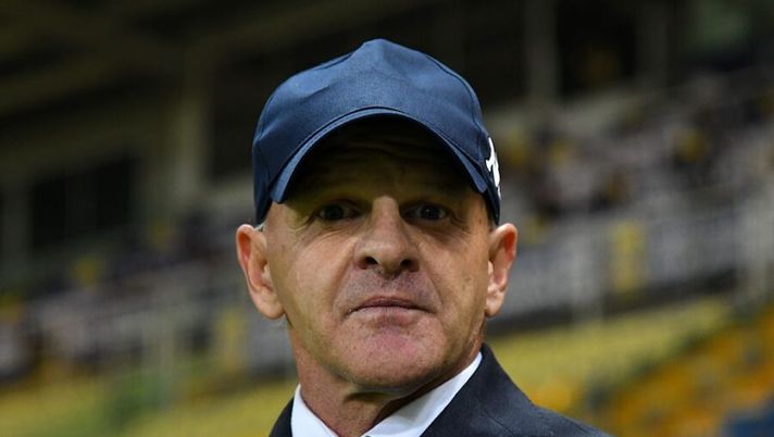 PARMA, ITALY - NOVEMBER 07: Giuseppe Iachini head coach of ACF Fiorentina looks on during the Serie A match between Parma Calcio and ACF Fiorentina at Stadio Ennio Tardini on November 07, 2020 in Parma, Italy. (Photo by Alessandro Sabattini/Getty Images) UFFICIALE – Iachini torna alla Fiorentina: oggi dirige il primo allenamento - immagine 1