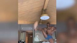 VIDEO/ Balotelli, che fai? Tira un calcio al lampadario, poi rassicura