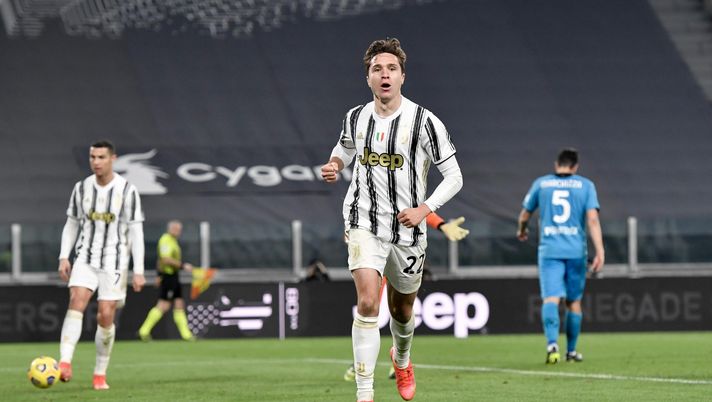 TURIN, ITALY - MARCH 02: Federico Chiesa of Juventus celebrates after scoring his team's second goal during the Serie A match between Juventus  and Spezia Calcio at Allianz Stadium on March 02, 2021 in Turin, Italy. (Photo by Daniele Badolato - Juventus FC/Juventus FC via Getty Images) 