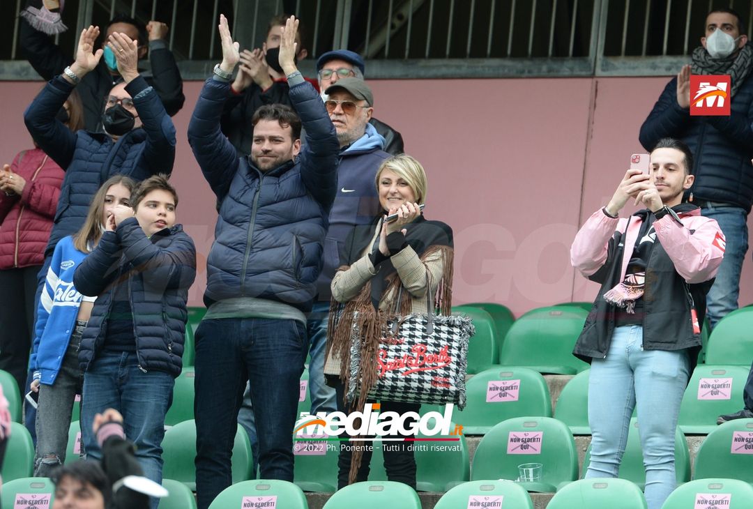 FOTO, i tifosi allo stadio per Palermo – Turris 5-0 (Gallery) - immagine 4