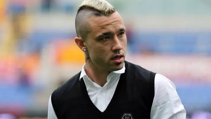 Il forte centrocampista della Roma, Radja Nainggolan, ha rilasciato alcune dichiarazioni ai microfon