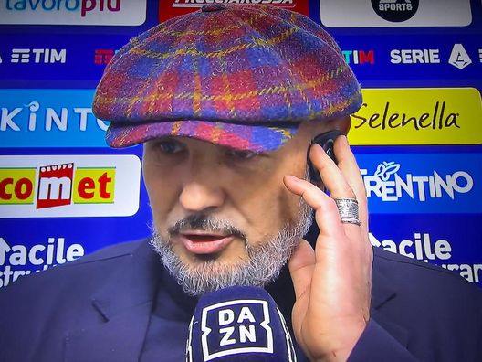 Foto: DAZN Bologna, Mihajlovic parla alla squadra in video dall’ospedale- immagine 2