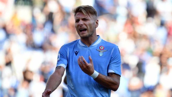 ROME, ITALY - OCTOBER 19: Ciro Immobile of SS Lazio reacts during the Serie A match between SS Lazio and Atalanta BC at Stadio Olimpico on October 19, 2019 in Rome, Italy. (Photo by Marco Rosi/Getty Images) FLASH – Febbre per Immobile e Fabian! Mertens, Kluivert, infortunio per D’Ambrosio- immagine 1