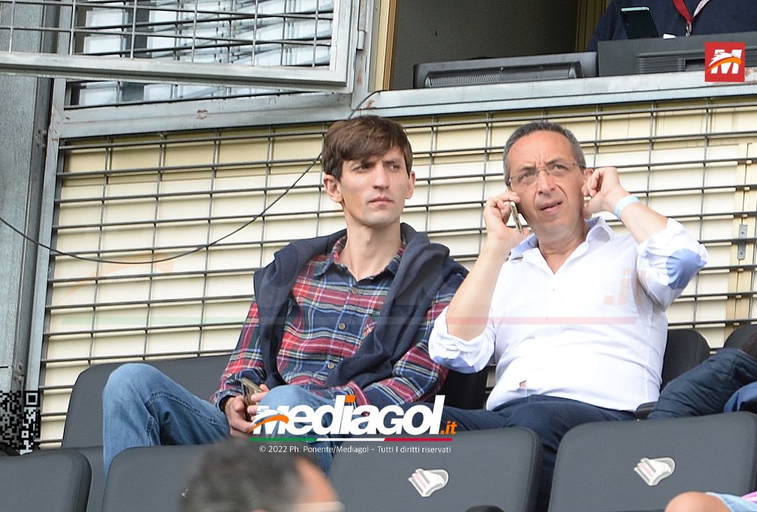 FOTOTIFO Palermo-Pisa 3-3, i tifosi allo Stadio “Renzo Barbera” (Gallery) - immagine 73