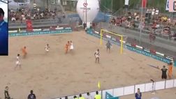 VIDEO / La rovesciata che fa impazzire anche il telecronista