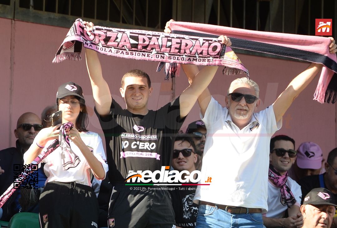 FOTOTIFO Palermo-Cittadella 0-0, i tifosi allo Stadio “Renzo Barbera” (Gallery) - immagine 85