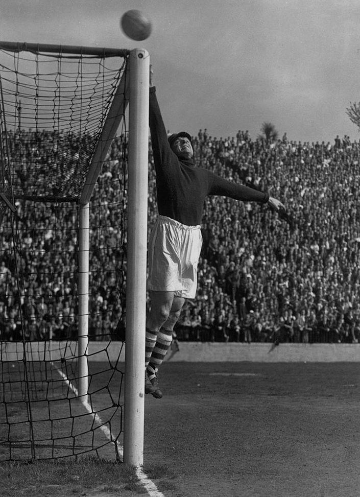 (Photo by Ockinden/Central Press/Getty Images) (Photo by Ockinden/Central Press/Getty Images)