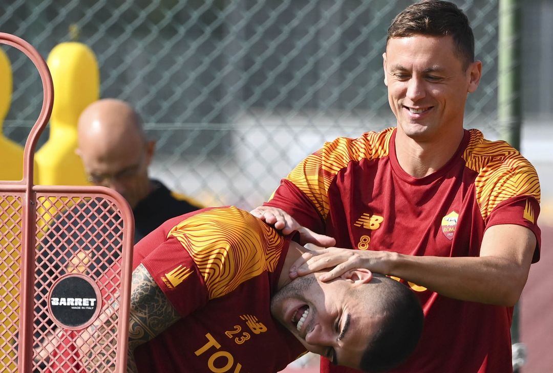 Roma, l’ultimo allenamento prima della partenza per la Spagna – FOTO GALLERY- immagine 1