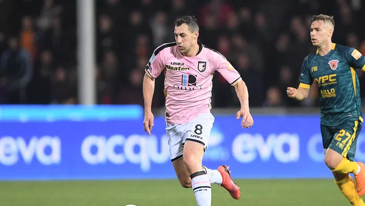 BENEVENTO, ITALY - APRIL 14:  Mato Jajalo during the Serie B match between Benevento and US Citta di Palermo at Stadio Ciro Vigorito on April 14, 2019 in Benevento, Italy.  (Photo by Francesco Pecoraro/Getty Images)