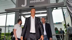 Juventus-Udinese e il giro di tamponi al J-Medical, chi rischia e chi no: CR7 e il rientro da Dubai…