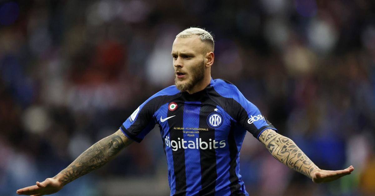 Milan-Inter, Inzaghi sostituisce Barella e Dimarco: ecco il motivo - FC ...