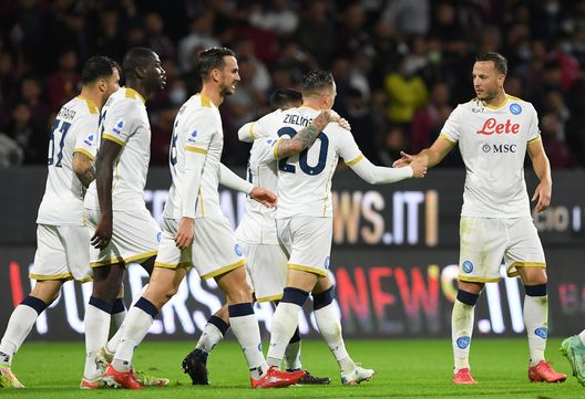 (Photo by Francesco Pecoraro/Getty Images) Zielinski la sblocca, Salernitana ko: il Napoli continua a vincere. L’editoriale- immagine 2