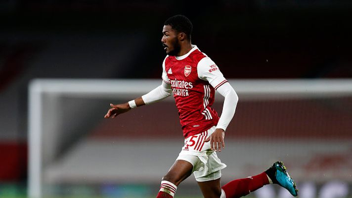 LONDON, ENGLAND - JANUARY 14: Ainsley Maitland-Niles of Arsenal runs with the ball during the Premier League match between Arsenal and Crystal Palace at Emirates Stadium on January 14, 2021 in London, England. Sporting stadiums around England remain under strict restrictions due to the Coronavirus Pandemic as Government social distancing laws prohibit fans inside venues resulting in games being played behind closed doors. (Photo by Alastair Grant - Pool/Getty Images) LONDON, ENGLAND - JANUARY 14: Ainsley Maitland-Niles of Arsenal runs with the ball during the Premier League match between Arsenal and Crystal Palace at Emirates Stadium on January 14, 2021 in London, England. Sporting stadiums around England remain under strict restrictions due to the Coronavirus Pandemic as Government social distancing laws prohibit fans inside venues resulting in games being played behind closed doors. (Photo by Alastair Grant - Pool/Getty Images)