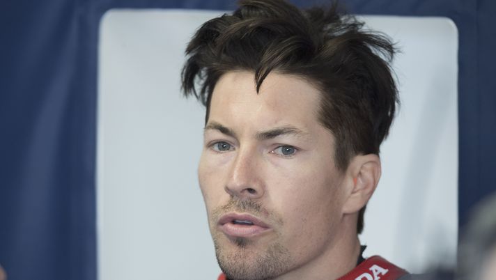 PHILLIP ISLAND, AUSTRALIA - FEBRUARY 24: Nicky Hayden of USA and Red Bull Honda World Superbike team speaks in box during practice ahead of round one of the FIM World Superbike Championship at Phillip Island Grand Prix Circuit on February 24, 2017 in Phillip Island, Australia. (Photo by Mirco Lazzari gp/Getty Images) PHILLIP ISLAND, AUSTRALIA - FEBRUARY 24: Nicky Hayden of USA and Red Bull Honda World Superbike team speaks in box during practice ahead of round one of the FIM World Superbike Championship at Phillip Island Grand Prix Circuit on February 24, 2017 in Phillip Island, Australia. (Photo by Mirco Lazzari gp/Getty Images)