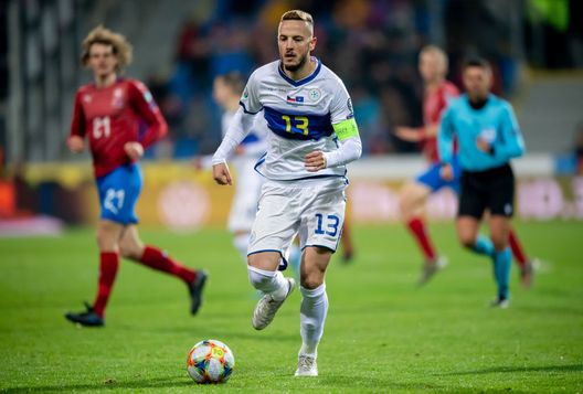 PLZEN, CZECH REPUBLIC - NOVEMBER 14: Amir Rrahmani of the Kosovo in action during the UEFA Euro 2020 Qualifier between Czech Republic and Kosovo on November 14, 2019 at Doosan Arena in Plzen, Czech Republic. (Photo by Thomas Eisenhuth/Getty Images)