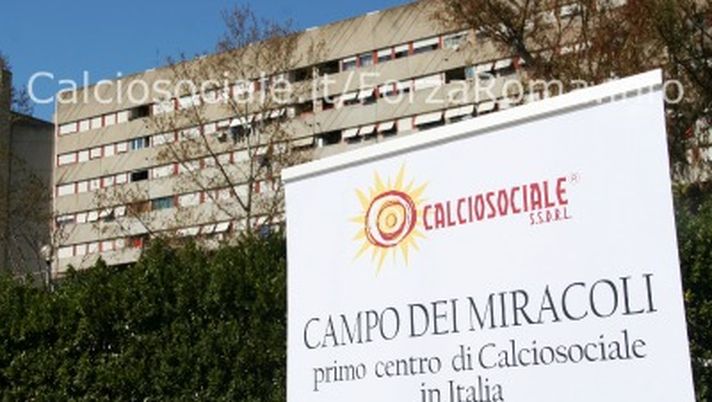 Nasce a Corviale il primo “Calciosociale” italiano. Totti testimonial “Verrò a giocarci”(FOTO) - immagine 1