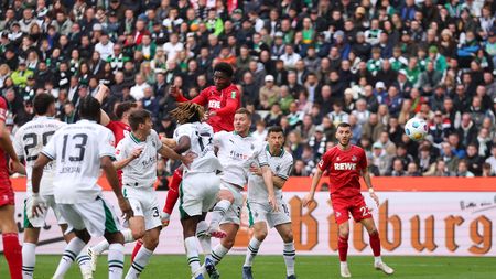 MOENCHENGLADBACH, GERMANY - MARCH 09: Faride Alidou of 1.FC Köln scores his team's second goal during the Bundesliga match between Borussia Mönchengladbach and 1. FC Köln at Borussia Park Stadium on March 09, 2024 in Moenchengladbach, Germany. (Photo by Lars Baron/Getty Images)