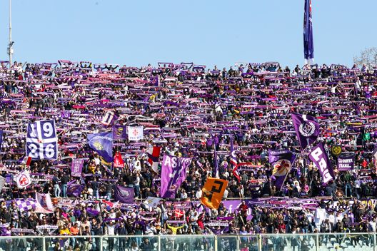 GERMOGLI PH: 13 MARZO 2022 FIRENZE STADIO ARTEMIO FRANCHI SERIE A FIORENTINA VS BOLOGNA NELLA FOTO TIFOSI CURVA FIESOLE Fiorentina contro Juventus, ecco le due date da cerchiare in rosso- immagine 2