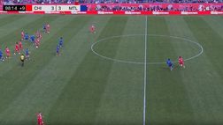 Chicago Fire, Acosta segna un gol assurdo da centrocampo | VIDEO