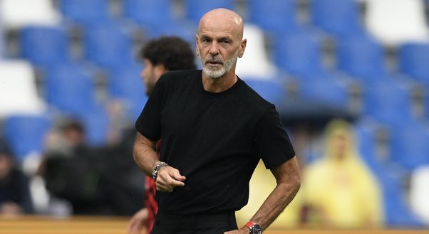 Stefano Pioli (allenatore AC Milan), qui nel pre-partita di Sassuolo-Milan 0-0 (Serie A 2022-2023) | News (Getty Images) Stefano Pioli AC Milan Sassuolo-Milan 0-0 Serie A 2022-2023