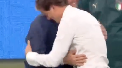 VIDEO / Mancini abbraccia Vialli e scoppia in lacrime: quante emozioni a fine partita!