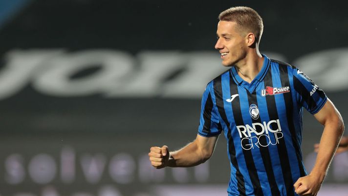 BERGAMO, ITALY - JULY 14: Mario Pasalic of Atalanta BC celebrates after scoring the opening goal during the Serie A match between Atalanta BC and Brescia Calcio at Gewiss Stadium on July 14, 2020 in Bergamo, Italy. (Photo by Emilio Andreoli/Getty Images) BERGAMO, ITALY - JULY 14: Mario Pasalic of Atalanta BC celebrates after scoring the opening goal during the Serie A match between Atalanta BC and Brescia Calcio at Gewiss Stadium on July 14, 2020 in Bergamo, Italy. (Photo by Emilio Andreoli/Getty Images)