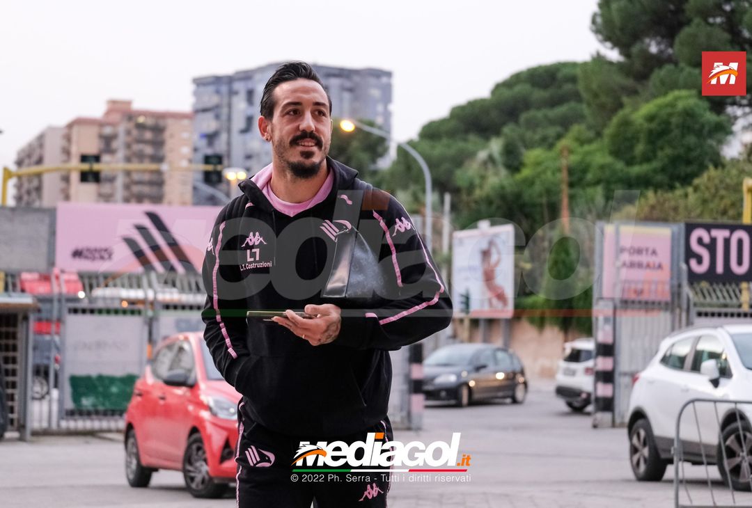 FOTO Spal-Palermo, i rosanero in partenza dallo stadio “Renzo Barbera” (Gallery) - immagine 24