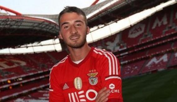 Cristante, centrocampista del Benfica, cresciuto nel Milan (acmilannews24.it) Cristante, centrocampista del Benfica, cresciuto nel Milan (acmilannews24.it)