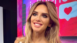 Michela Persico con l’influenza: “Quando hai tosse, mal di gola , ma… devi sorridere”