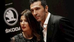 Foto di famiglia per Ilaria D’Amico e Buffon: “Uniti e pieni di fiducia. Felice 2021”