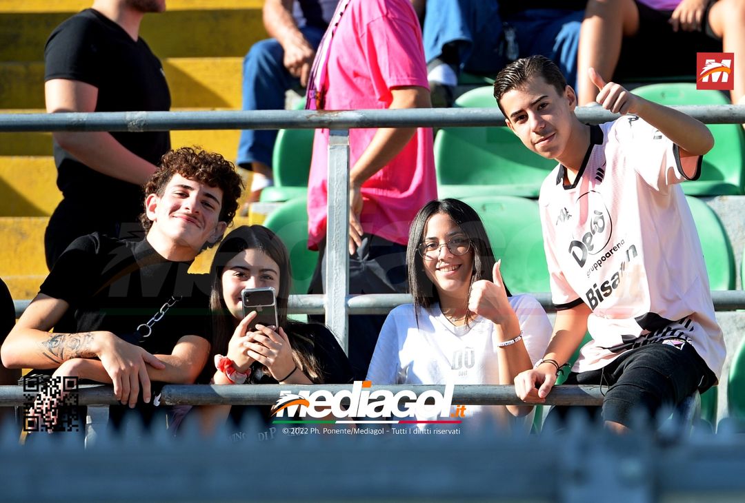 FOTOTIFO Palermo-Cittadella 0-0, i tifosi allo Stadio “Renzo Barbera” (Gallery) - immagine 21