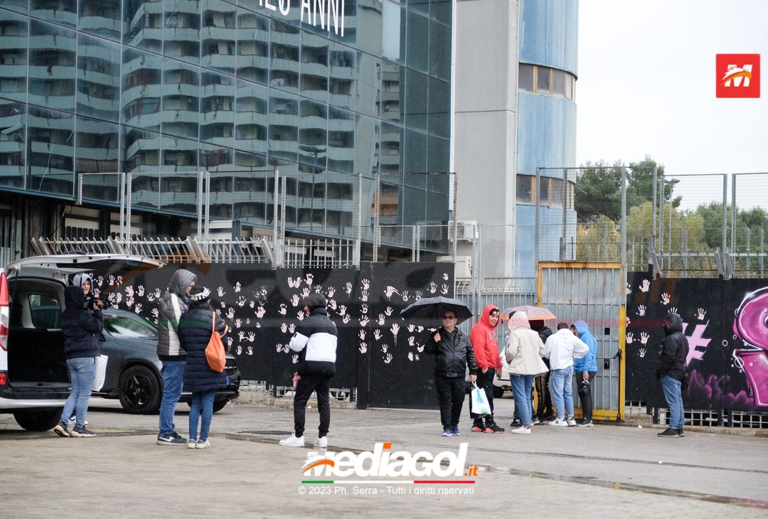 FOTO Genoa-Palermo, i rosanero in partenza dallo stadio “Renzo Barbera” (Gallery) - immagine 13