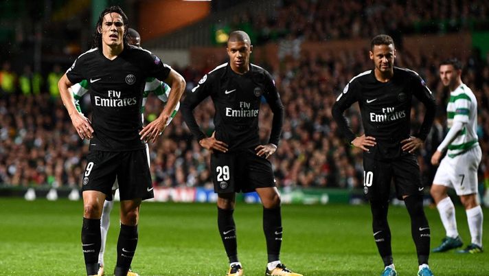 Video: rissa sfiorata tra Neymar e Cavani, tutta colpa di un calcio di rigore  Video: rissa sfiorata tra Neymar e Cavani, tutta colpa di un calcio di rigore